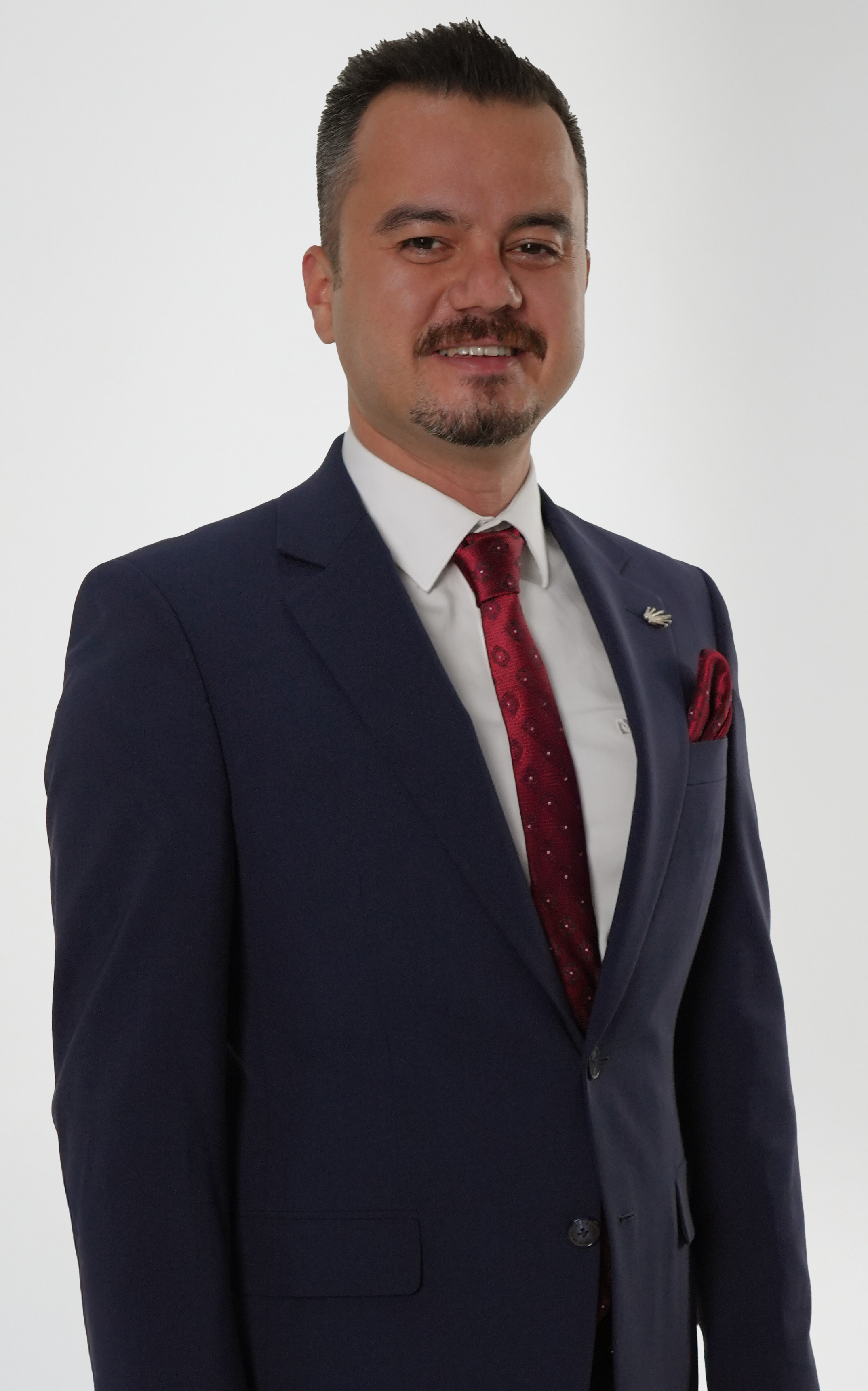3 Aytaç Şahin