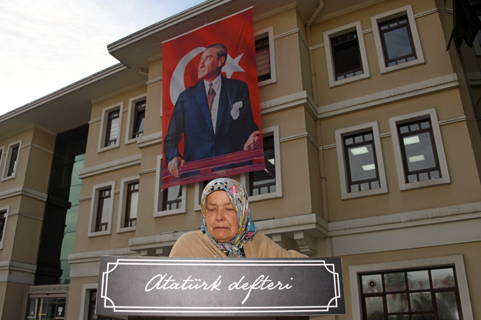 6911B9B5936A2423454900