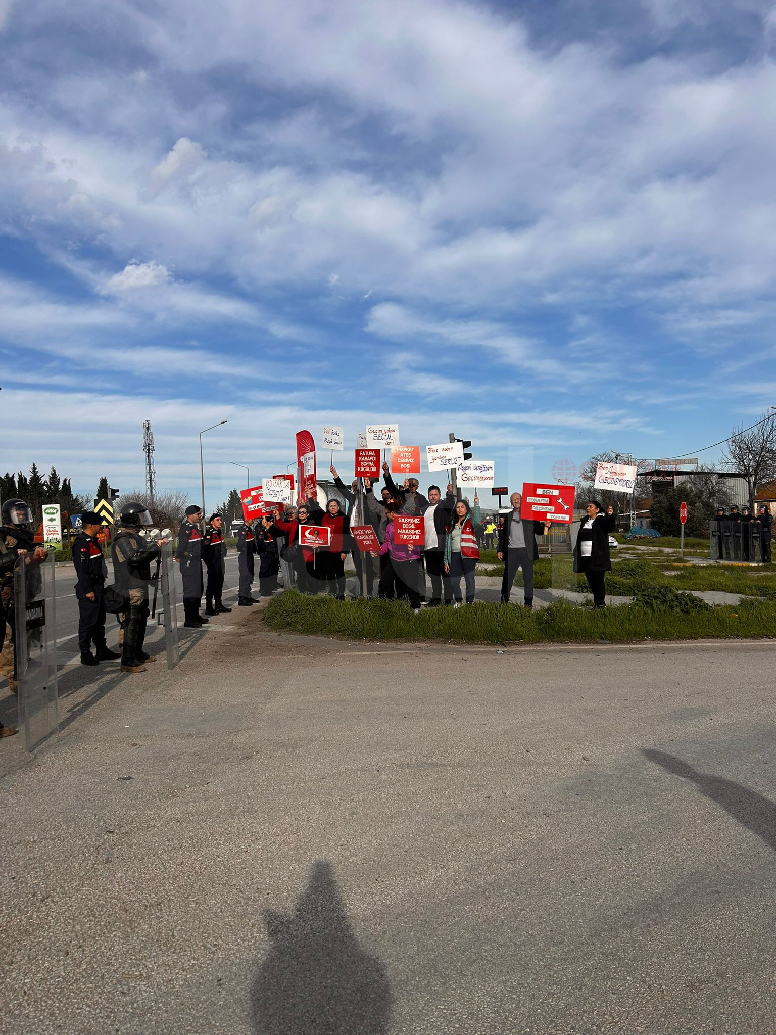 Whatsapp Image 2026 02 14 At 21.35.45 (1)