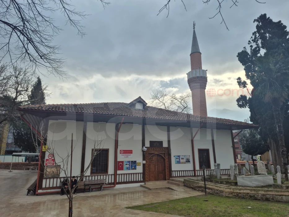 Kestel Vani Mehmet Camiine Yakisan Hizmet Yenilenen Mustemilat Hizmete Sunuldu