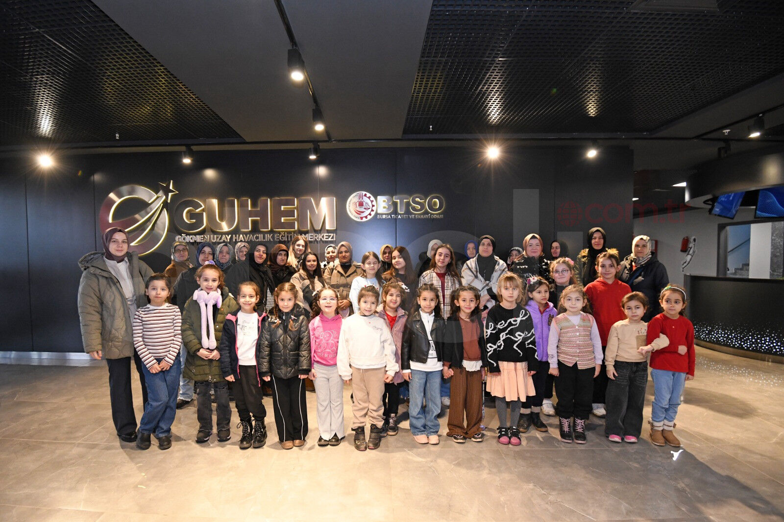 698D8228619Bb032532220