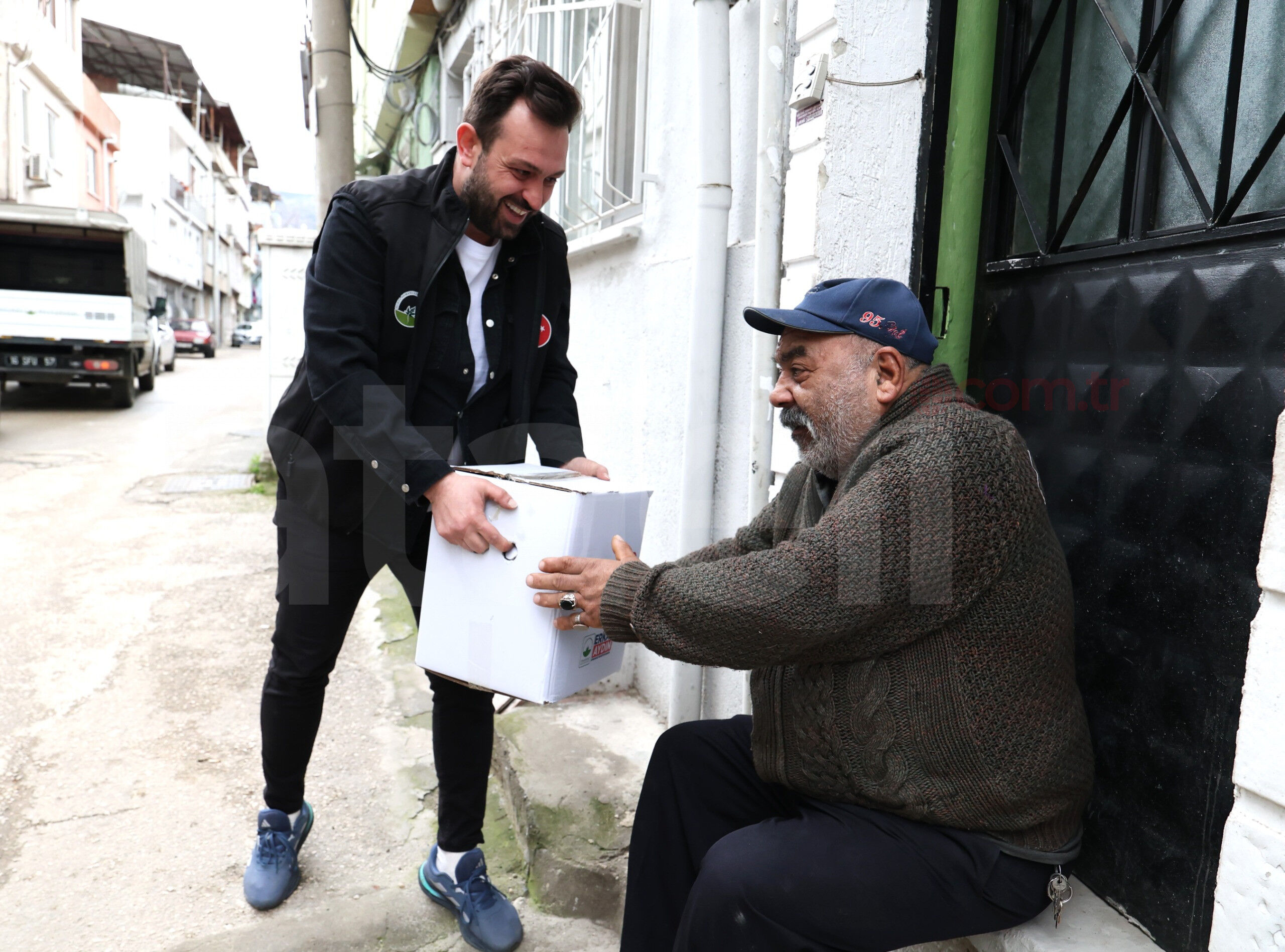 698Edeb321Fa9028861063