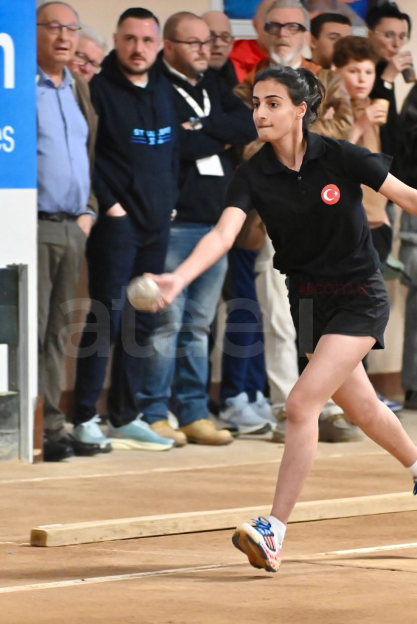 36873 M T Y5 Y T Y4 Mz 1