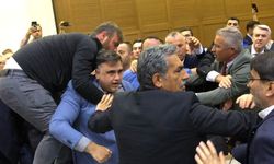 Bursa Büyükşehir Meclisi'nde Gerginlik