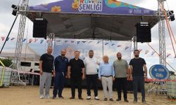 Bursa Roman Şenliği’nde Renk, Müzik ve Neşe Bir Aradaydı