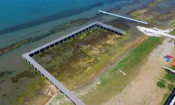 İznik Gölü’nde Kuraklık Felaketi: İskele Karaya Oturdu