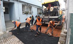 Fen İşleri Ekipleri Sahada: Yorgun Asfalt Yerini Yeni Kaplamaya Bıraktı