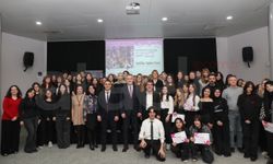 Şiddetsiz yaşama dijital sergiyle dikkat çektiler