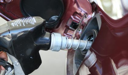 Petrol piyasasında düşüş, Motorin fiyatlarına zam!