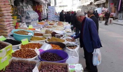 Açıkta satılan gıdalara karşı uyarı!