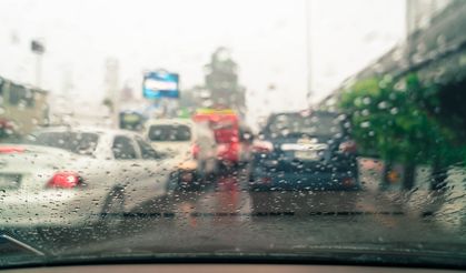 Meteoroloji Uyardı: Perşembe Dolu Gibi Yağmur Var!