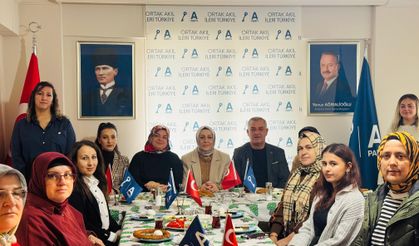 Mehmet Akar: “Kadınlarımız Teşkilatımızın Güçlü Yapı Taşıdır”