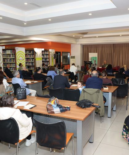 Faruk Duman, Nilüfer’de yazarlık serüvenini ve “Balıklarla İlgili Rivayet”i anlattı