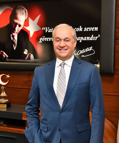 Mustafakemalpaşa Belediye Başkanı Şükrü Erdem'den Çalışan Gazeteciler Günü Mesajı