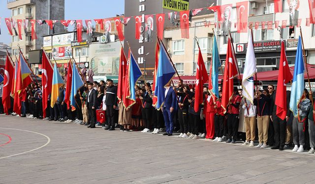 Mustafakemalpaşa'da 29 Ekim Cumhuriyet Bayramı Kutlamaları