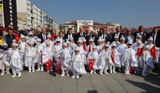 Mustafakemalpaşa Belediyesi'nden 8. Geleneksel Toplu Sünnet Şöleni