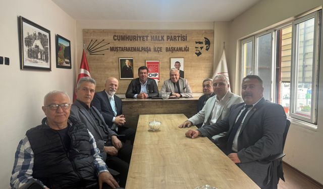 Başkan Şadi Özdemir’den CHP Mustafakemalpaşa’ya Anlamlı Ziyaret