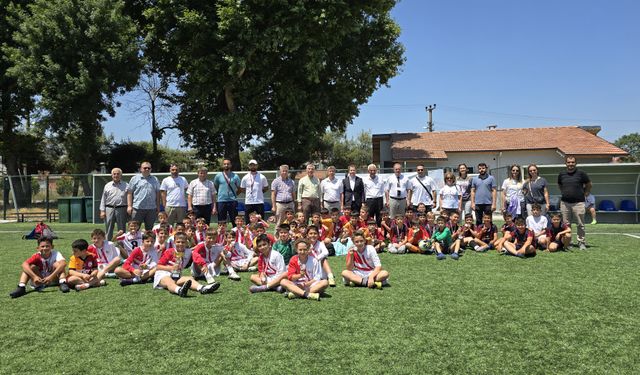 HOBA Turnuvasında Şampiyon Yunus Emre İlkokulu