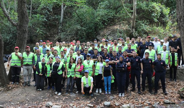 Bursa'da temizlik harekatı sürüyor