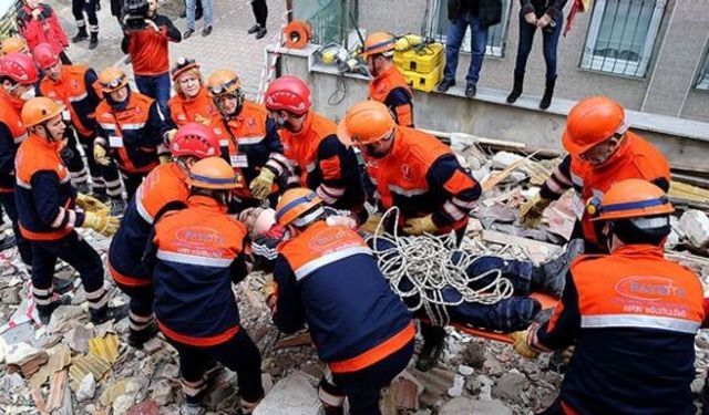 AFAD 10 aylık bilançoyu açıkladı!:389 deprem, 404 sel, 382 heyelan