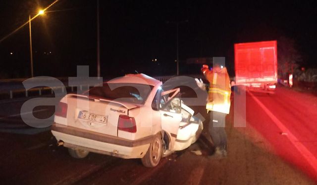 Balıkesir-Susurluk Yolunda Ölümcül Çarpışma: Araç Hurdaya Döndü