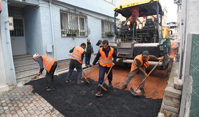 Fen İşleri Ekipleri Sahada: Yorgun Asfalt Yerini Yeni Kaplamaya Bıraktı
