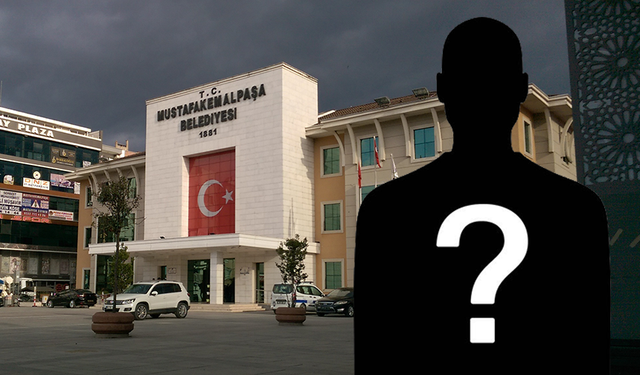 Mustafakemalpaşa Belediyesi’nde Bir Başkan Yardımcısı Daha Görevden Alındı!