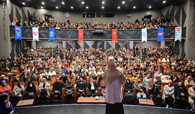 Saliha Erdim Yıldırımlılarla Buluştu: “İyilik Ailede Başlar”