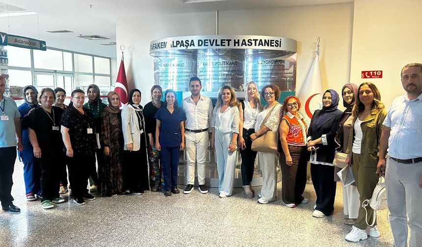 Mustafakemalpaşa’da Doğumlara Kalite Mührü: “Anne Dostu” Ünvanı Yenilendi