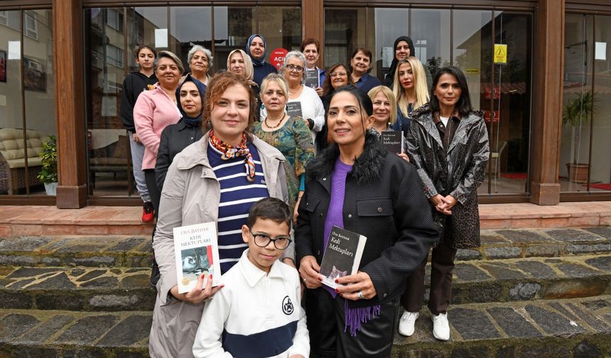 Osmangazi Belediyesi ve Elif Sanat Derneği’nden anlamlı etkinlik: Kitapseverler ‘Kedili Tekke’de buluştu