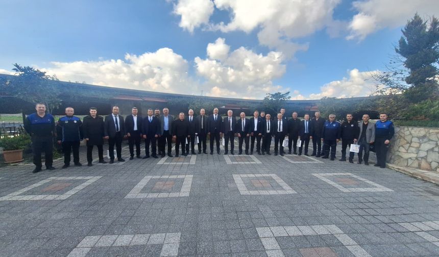 Zabıta ekiplerinden okul kantinlerine sıkı takip