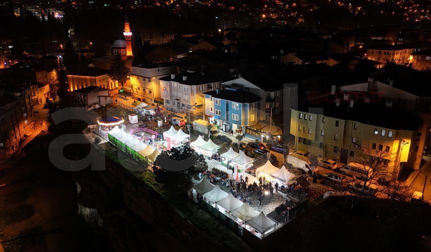 Osmangazi Belediyesi’nden Ramazan’a Özel Sokak: Meydanlar İlk Günden Doldu